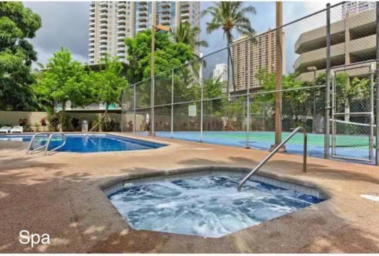 Waikiki High-Rise Sea View Free Parking Lejlighedshotel Honolulu Eksteriør billede